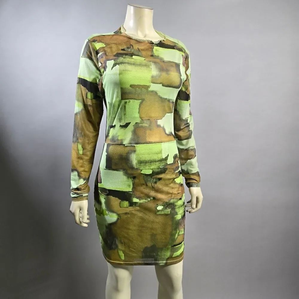 Vici medium dress nwt R9